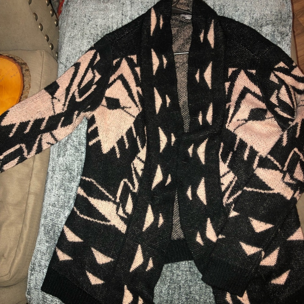 Pale pink and black cardigan/sweater!